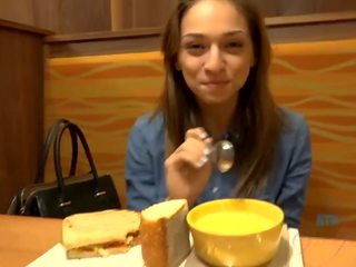 One date with sara luvv is all it takes for a döl