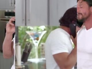 Samm koolitüdruk prepares sextape koos tema issi - gina valentina ja tommy gunn