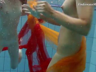 To rødhårede svømming super varmt, gratis hd porno 62