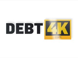 Debt4k. la barista di calibri perişde non può guadagnare denaro
