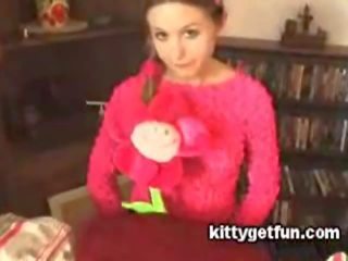 Kitty Get Fun: Beautiful teen amateur cunt